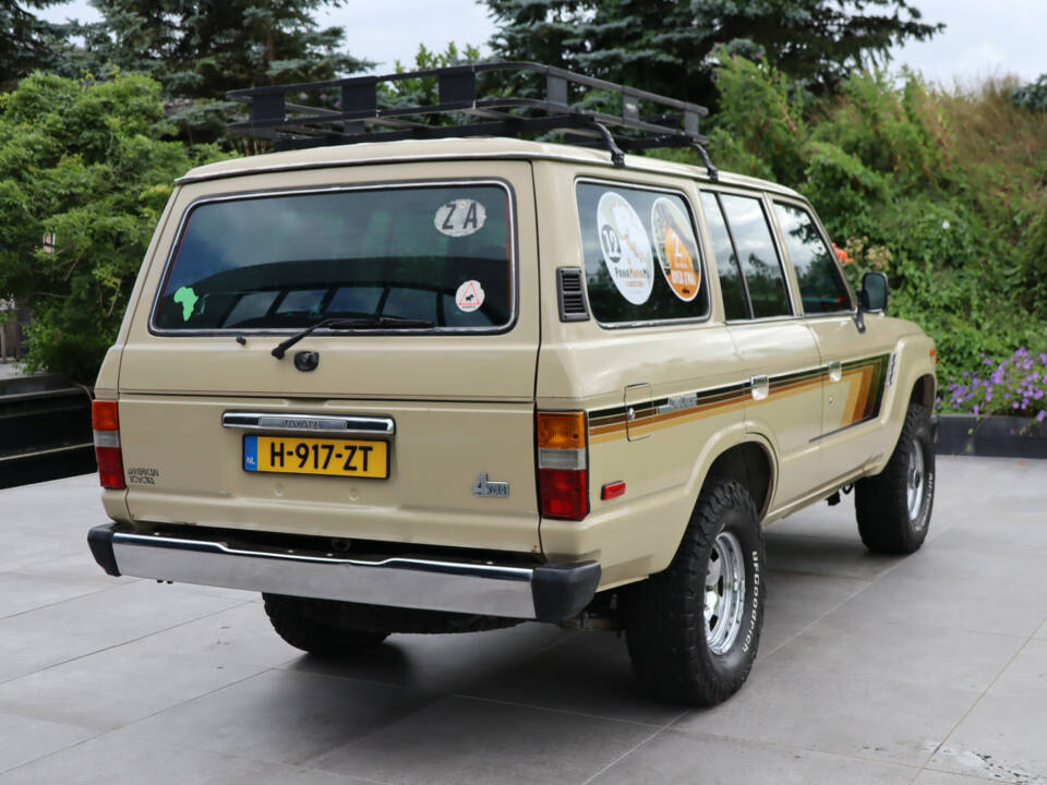 Bild 48/50 von Toyota Land Cruiser FJ 60 (1984)