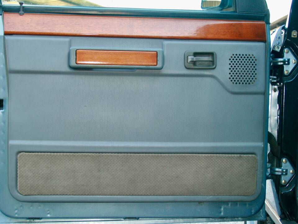 Image 6/18 of Land Rover Range Rover Classic 3.5 (1985)