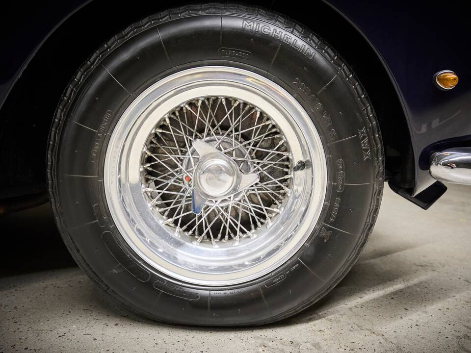 Image 42/100 of Ferrari 250 GT (1962)