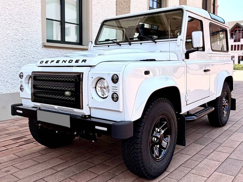Bild 1/18 von Land Rover Defender 90 TD4 (2007)