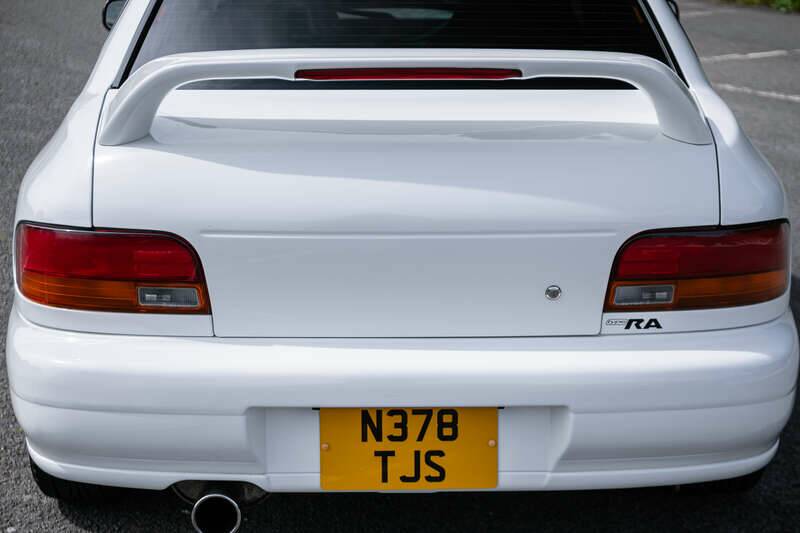 Image 19/30 of Subaru Impreza "555" (1996)