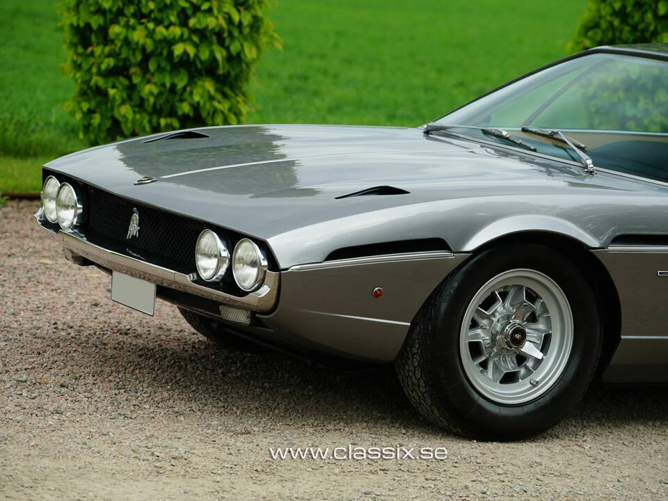 Image 22/28 of Lamborghini Espada 400 GT (1970)