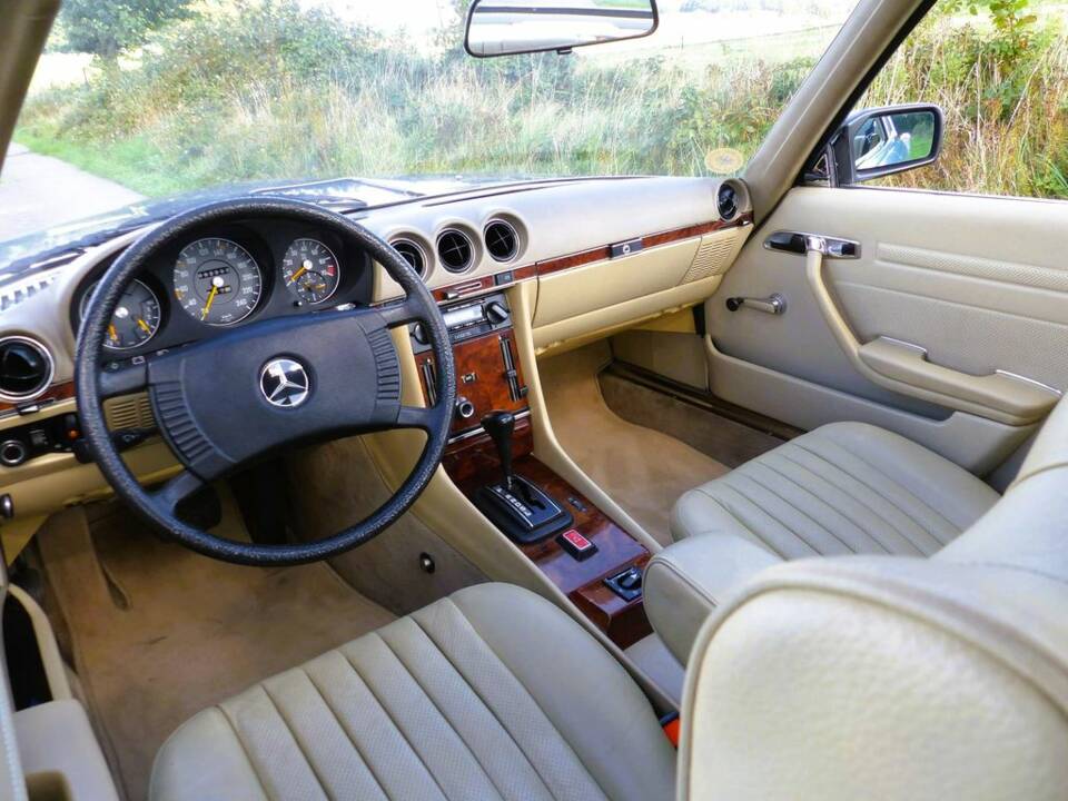 Mercedes-Benz 280 SLC (C 107) graublau metallic 1979