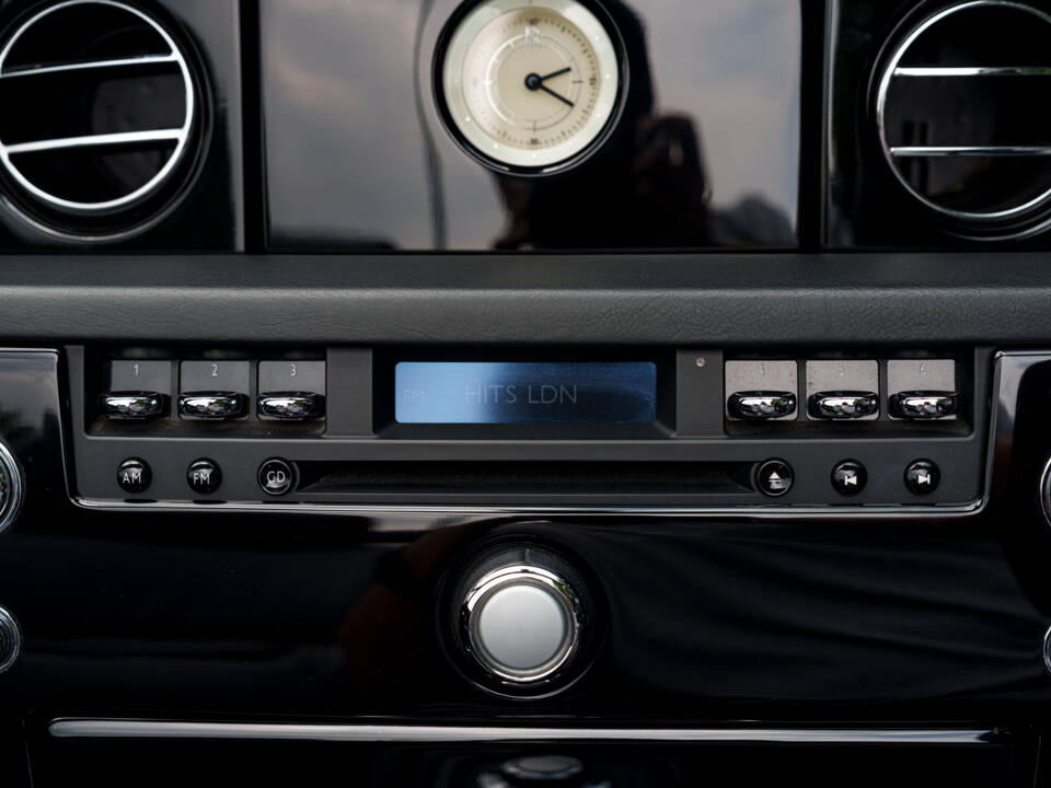 Immagine 21/29 di Rolls-Royce Phantom DHC (2008)