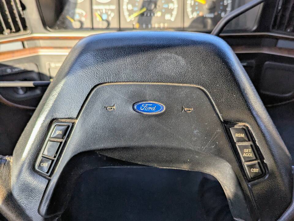 Image 35/65 of Ford F-150 (1991)