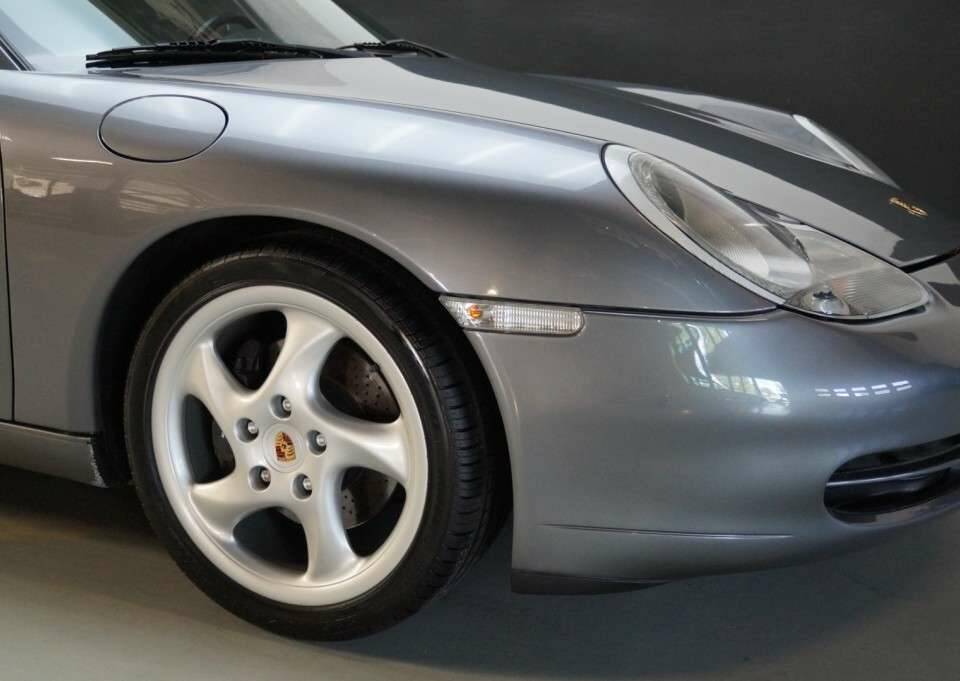 Afbeelding 21/50 van Porsche 911 Carrera (2001)