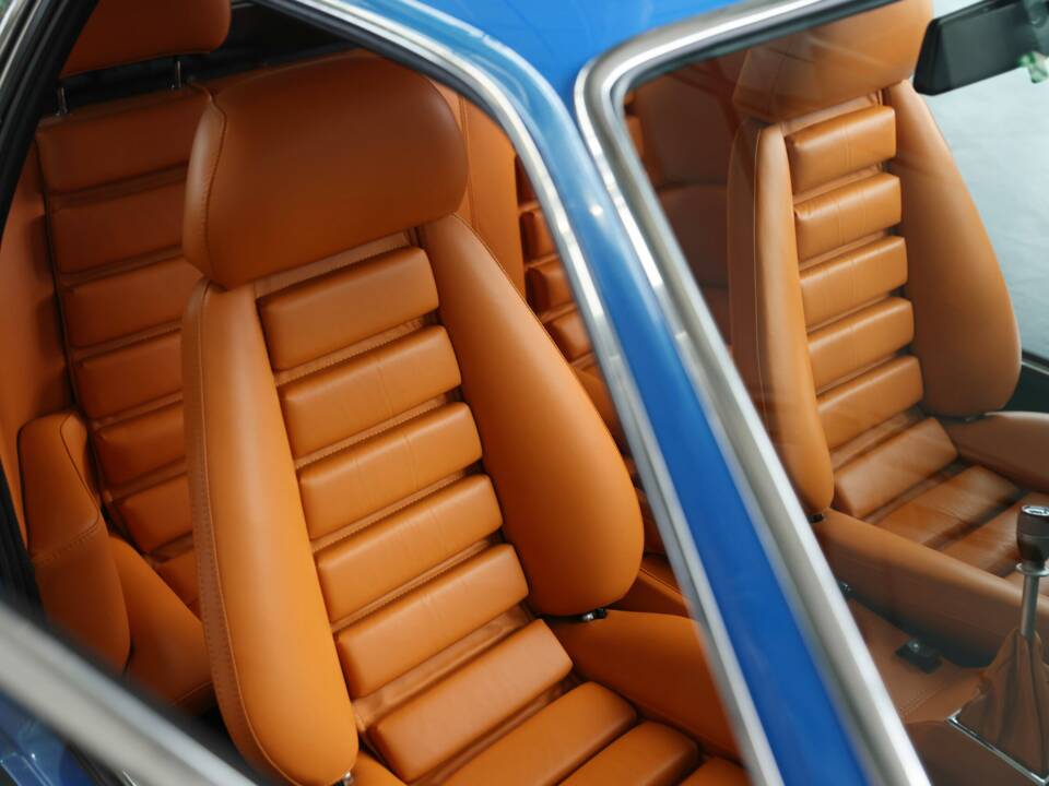 Bild 37/50 von Lamborghini Urraco P 250 (1973)