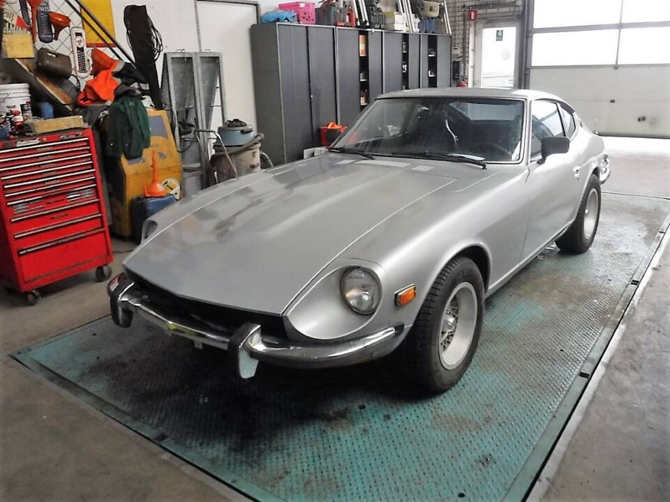 Image 2/50 of Datsun 240 Z (1973)