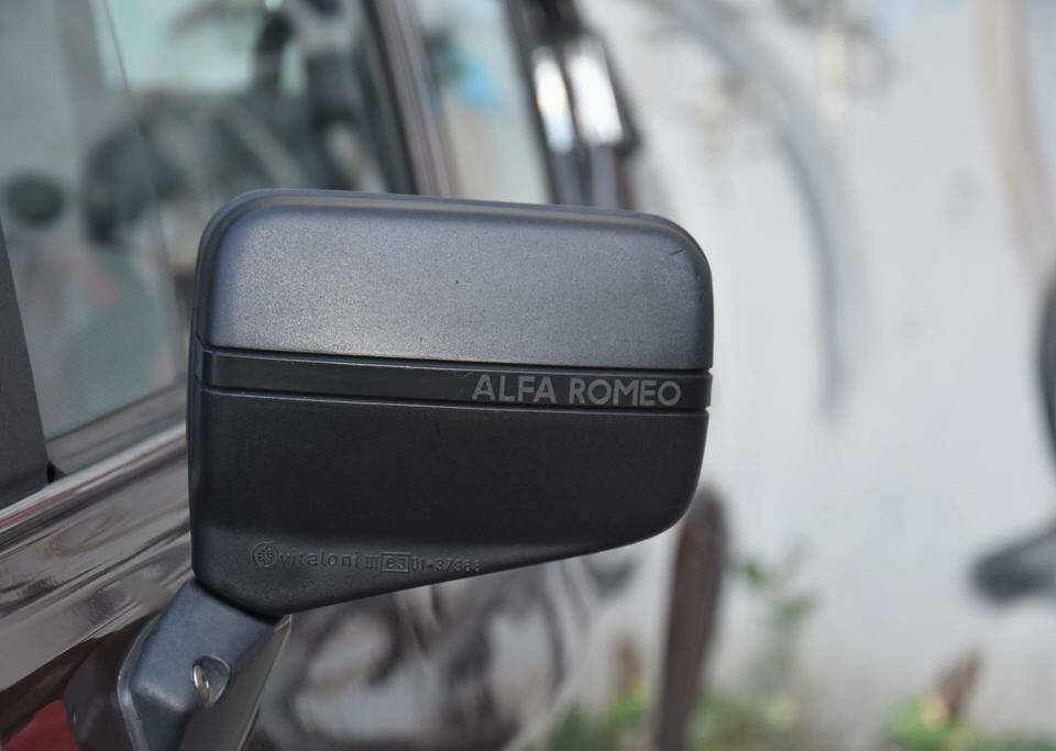 Image 4/7 de Alfa Romeo Alfetta 1.6 (1983)