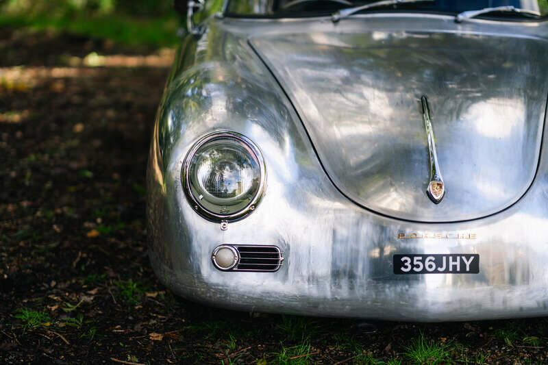 Image 20/50 of Porsche 356 C Carrera 2&#x2F;2000 GS (1964)