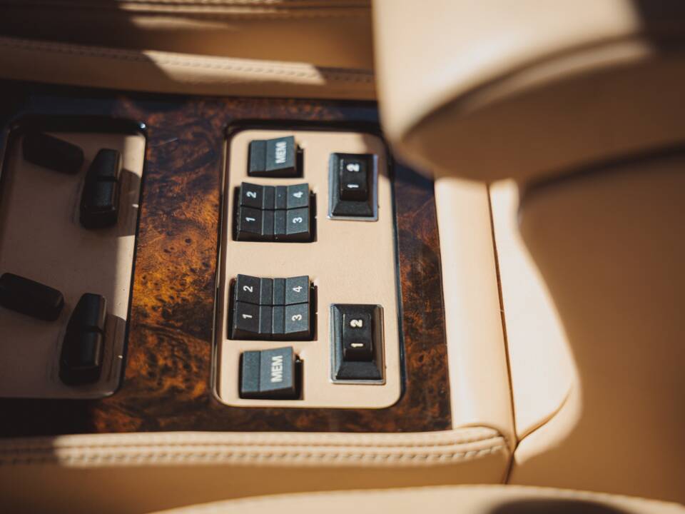 Bild 50/50 von Bentley Brooklands R Mulliner (1998)