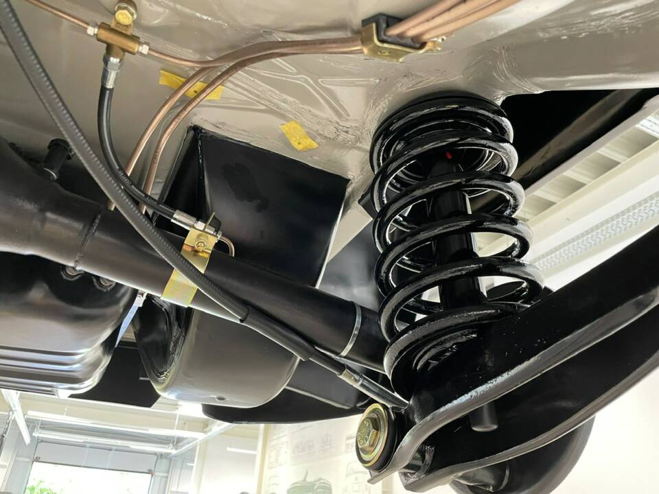 Image 23/54 of Mercedes-Benz 190 SL (1957)