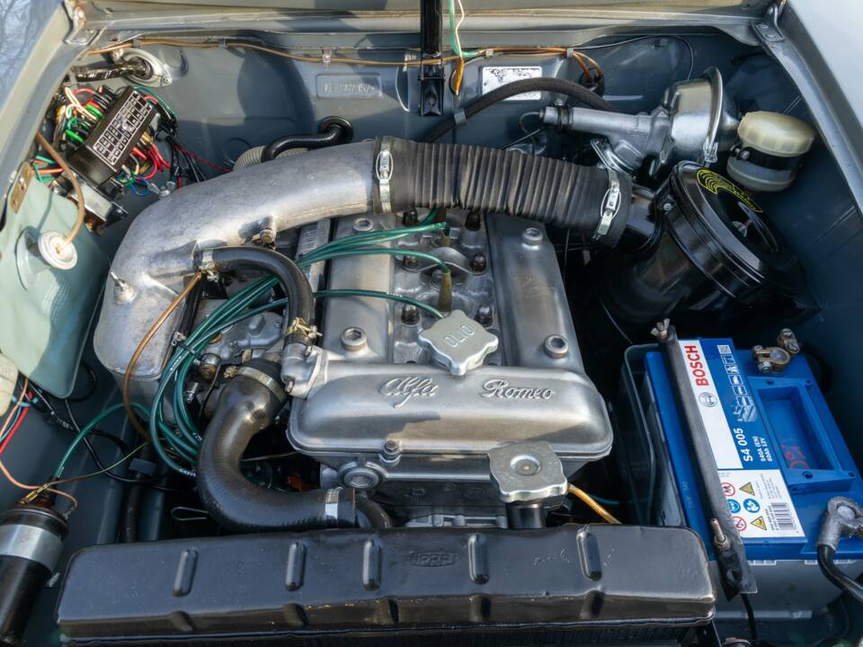 Afbeelding 4/50 van Alfa Romeo Giulia 1600 S (1968)