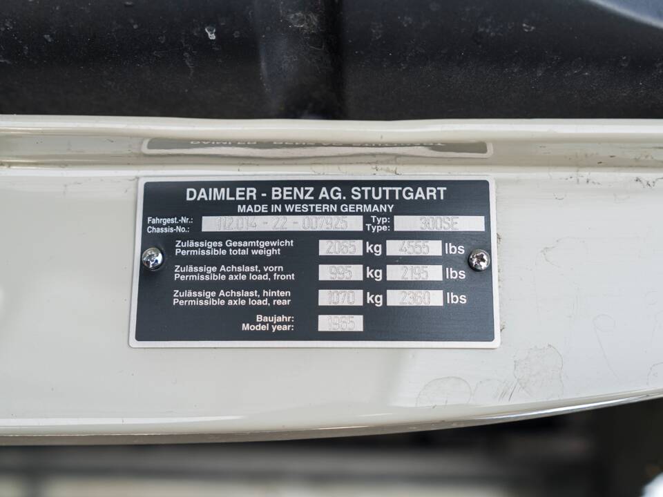Bild 33/33 von Mercedes-Benz 300 SE (1965)