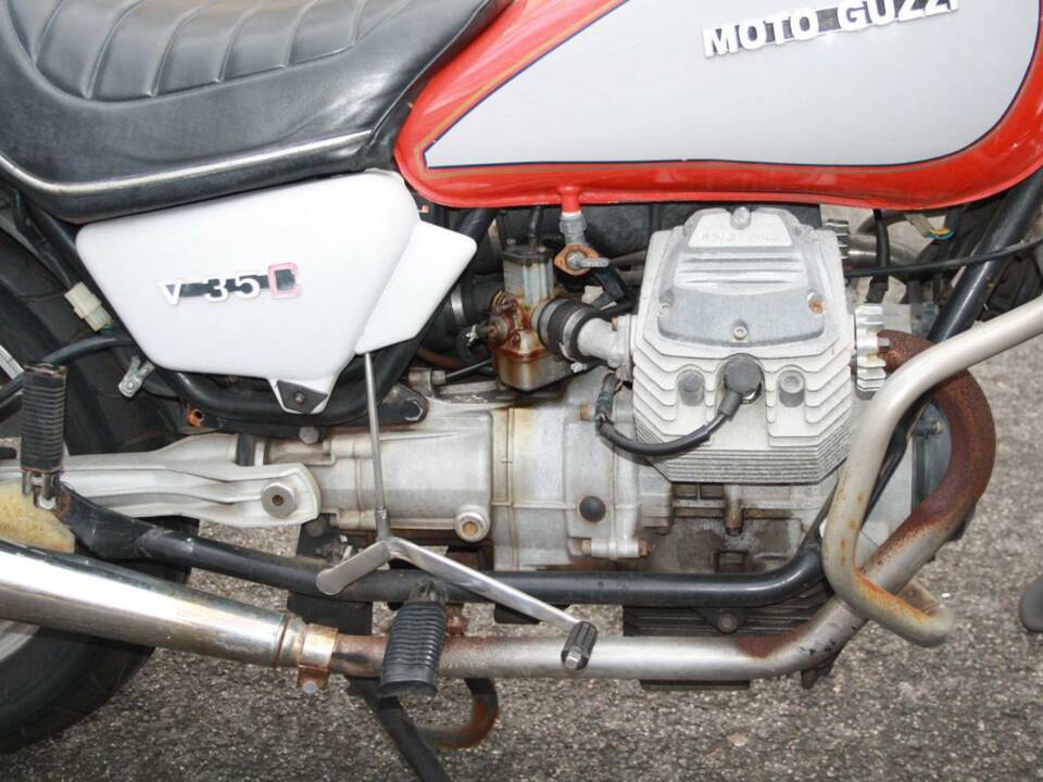 Image 22/50 de Moto Guzzi DUMMY (1984)