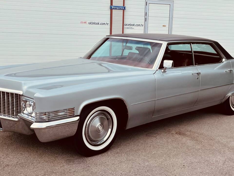 Image 25/51 de Cadillac Sedan DeVille (1970)