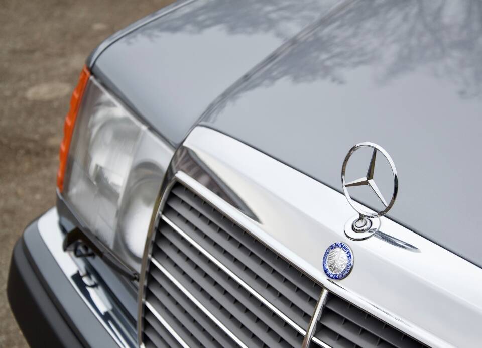 Bild 13/32 von Mercedes-Benz 280 TE (1993)