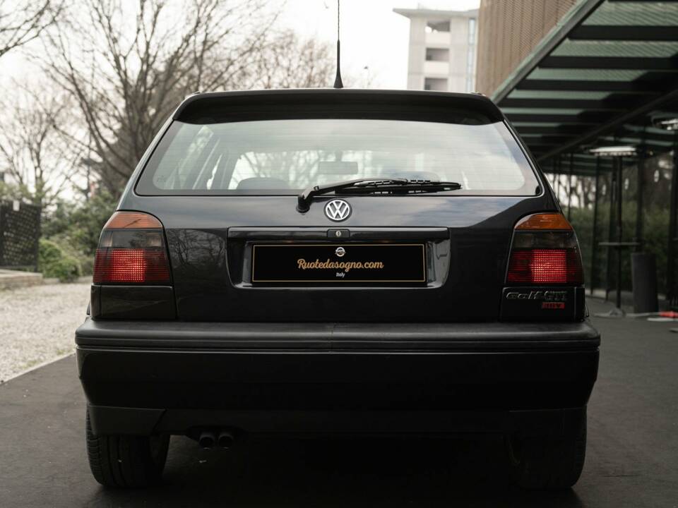 Image 8/31 de Volkswagen Golf III 2.0 16V GTI (1994)