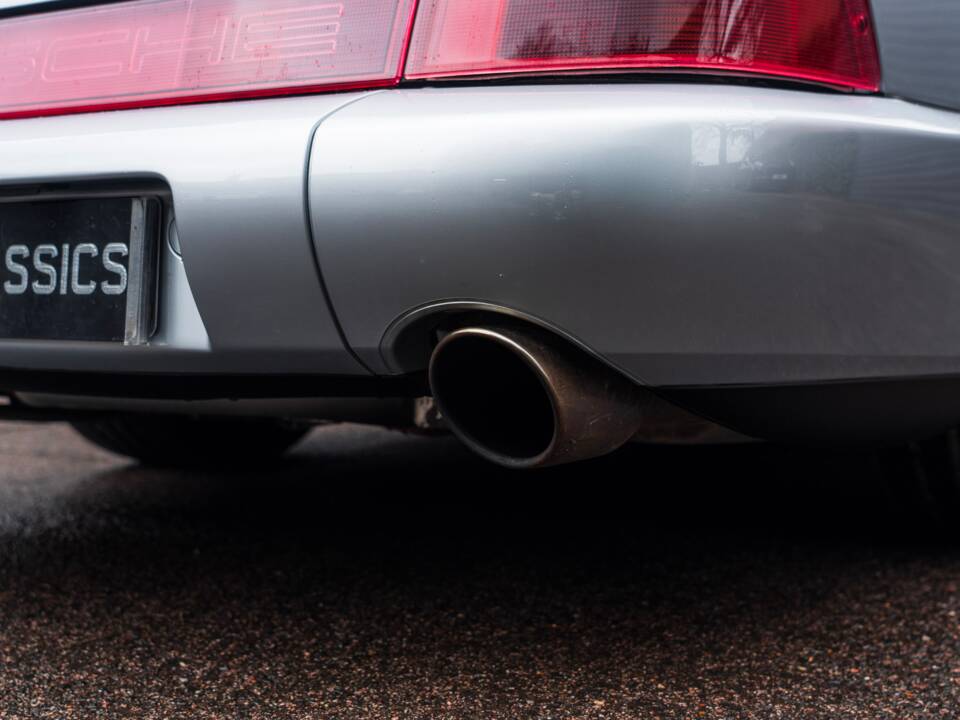 Afbeelding 11/61 van Porsche 911 Carrera 4 (1990)