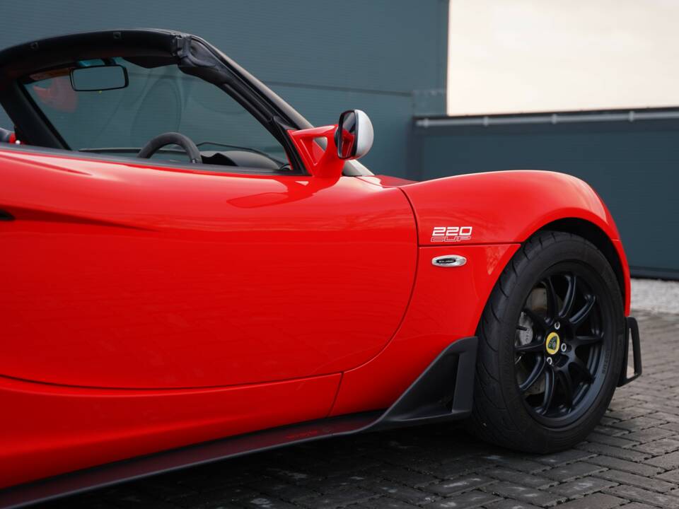 Image 43/50 of Lotus Elise Cup 250 (2017)