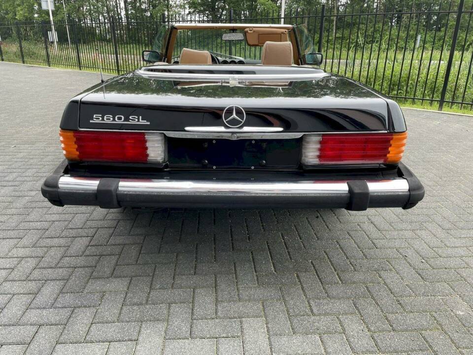Bild 11/36 von Mercedes-Benz 560 SL (1986)