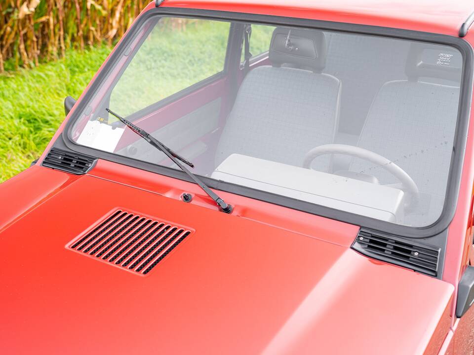 Immagine 8/42 di FIAT Panda &quot;Young&quot; (2000)