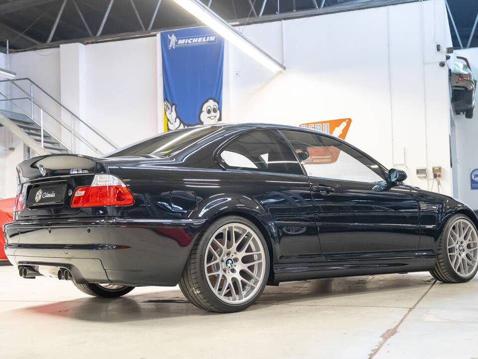 Imagen 8/50 de BMW M3 CSL (2004)
