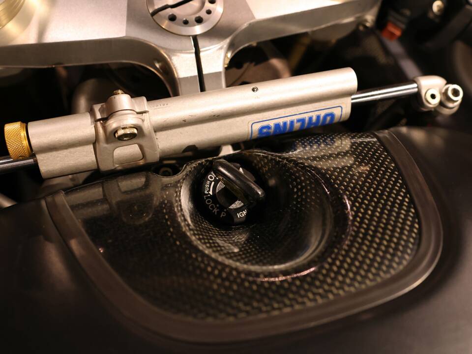 Bild 32/38 von MV Agusta F4 SPR (2003)