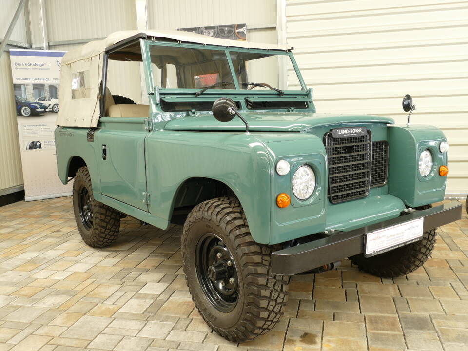 Image 1/19 de Land Rover 88 (1978)