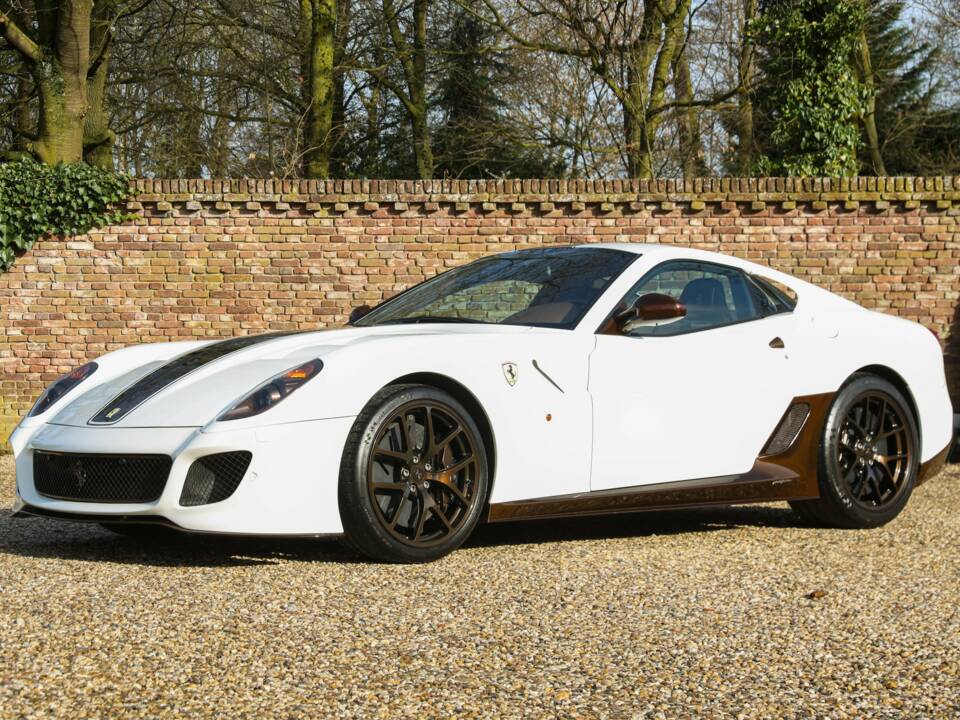 Image 22/50 de Ferrari 599 GTO (2011)