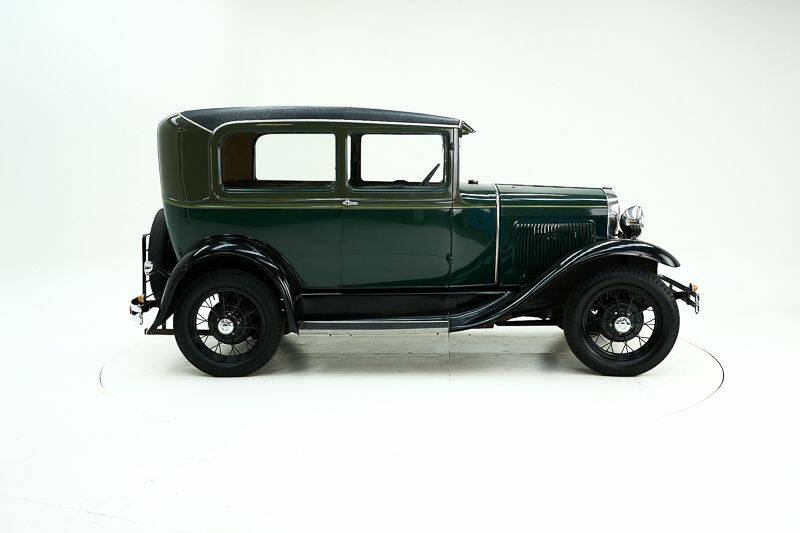 Image 6/15 of Ford Model A Tudor Sedan (1930)