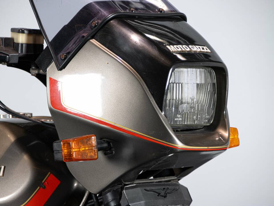 Immagine 16/50 di Moto Guzzi DUMMY (1984)