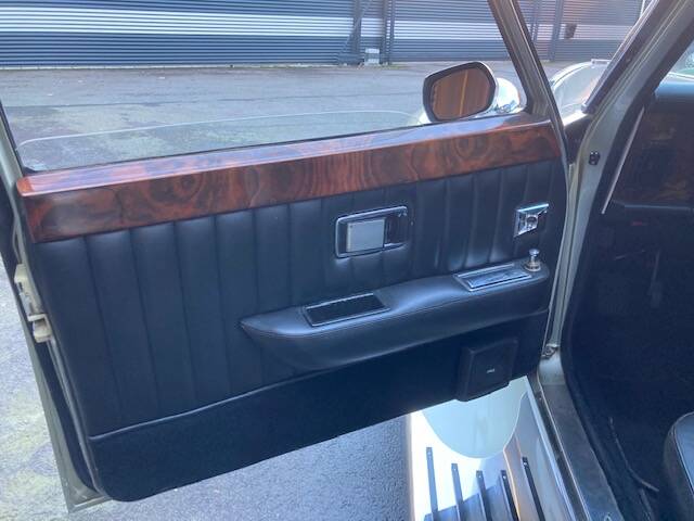 Image 9/20 de Panther De Ville Saloon (1979)