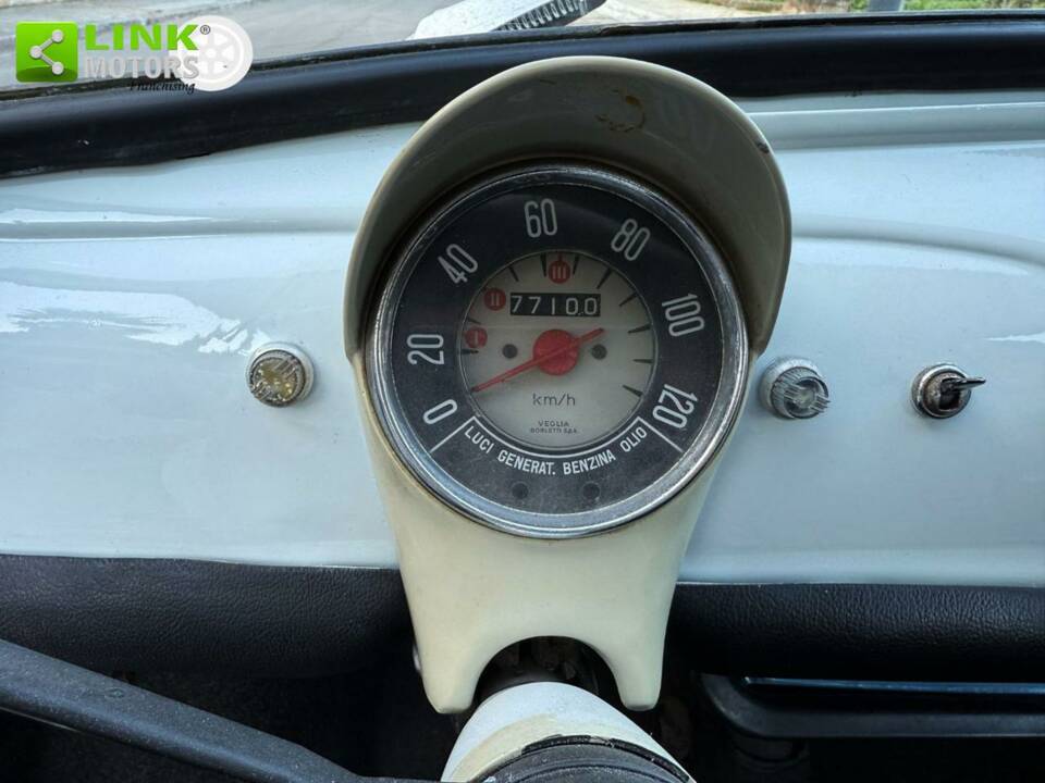 Image 7/10 of FIAT 500 F (1966)