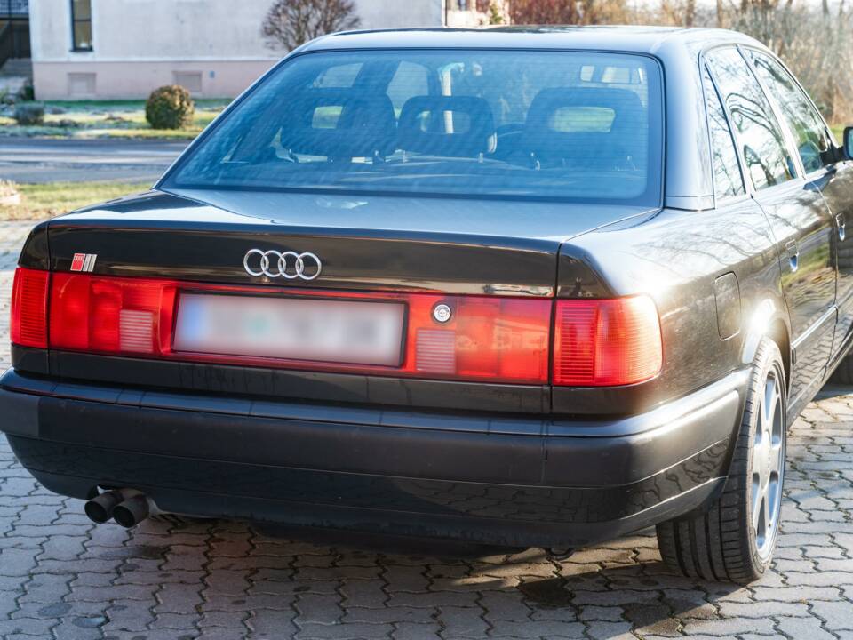 Afbeelding 12/73 van Audi 100 S4 Quattro (1993)