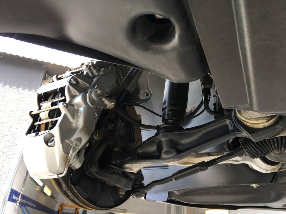 Immagine 35/38 di Mercedes-Benz S 55 AMG (2003)