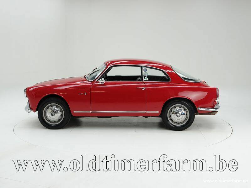 Image 8/15 of Alfa Romeo Giulia 1600 Sprint (1963)