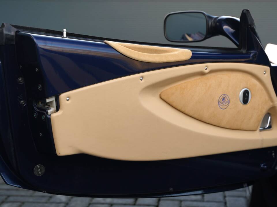 Image 15/50 of Lotus Elise 111S (2004)