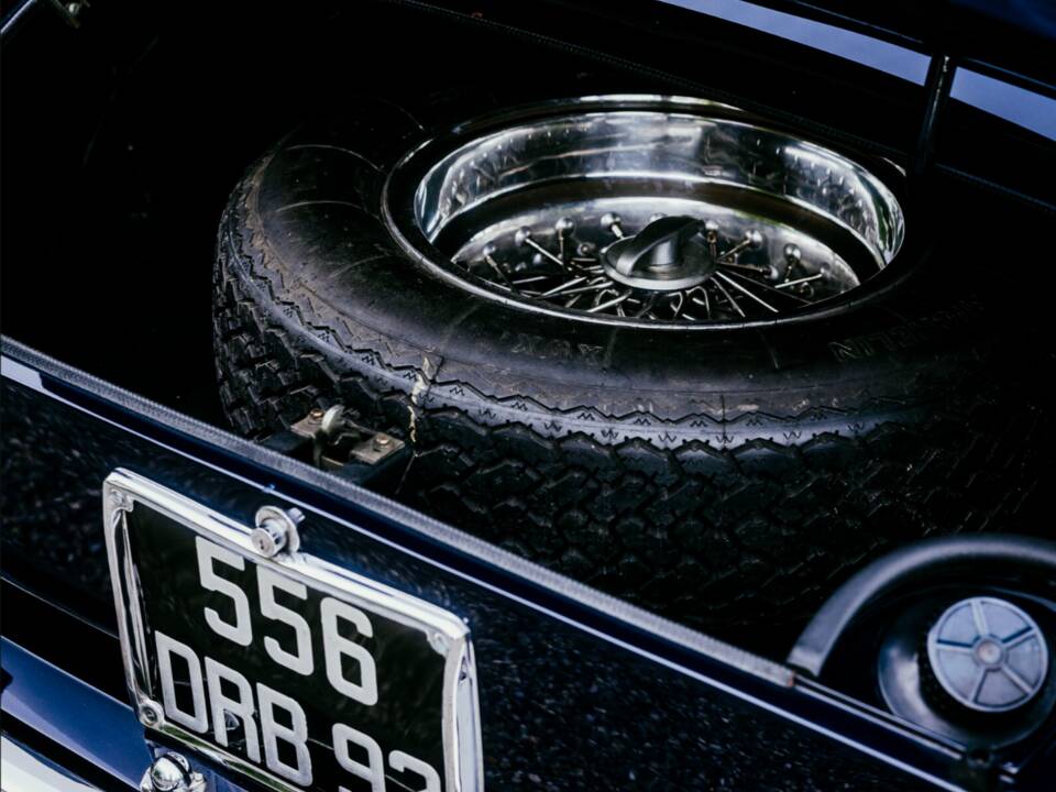 Image 38/50 of Ferrari 250 GT Berlinetta Lusso (1963)