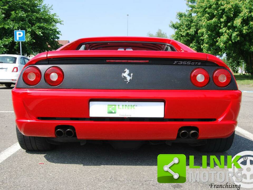 Image 6/10 de Ferrari F 355 GTS (1995)