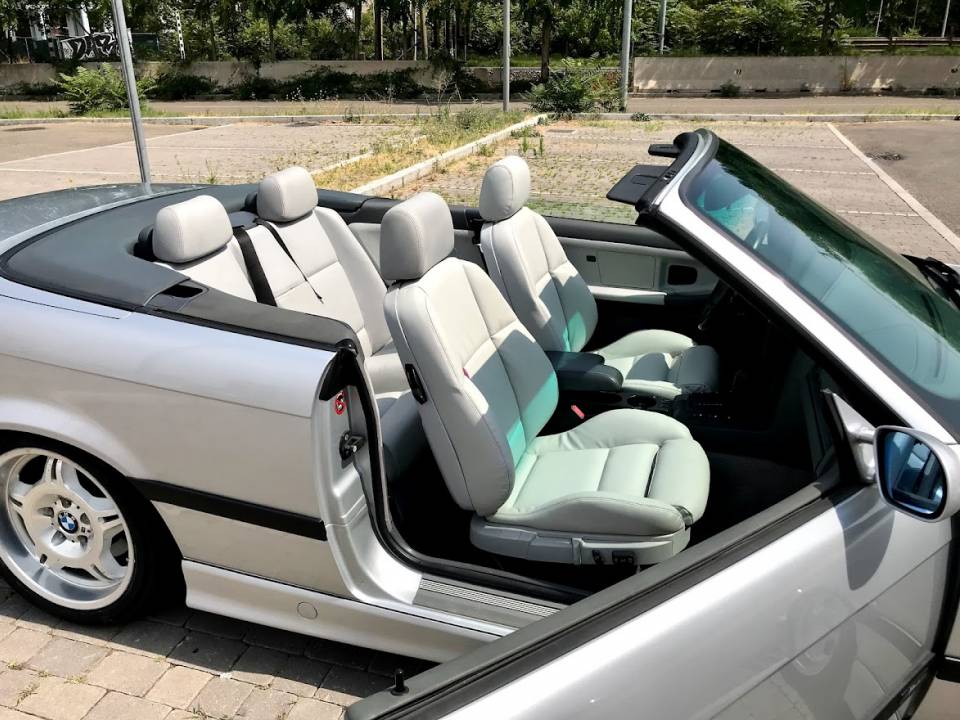 Immagine 27/41 di BMW M3 (1999)