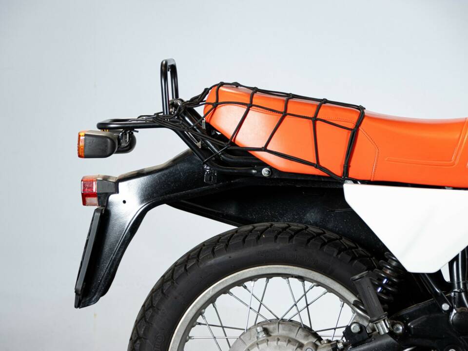 Afbeelding 29/50 van BMW DUMMY (1983)