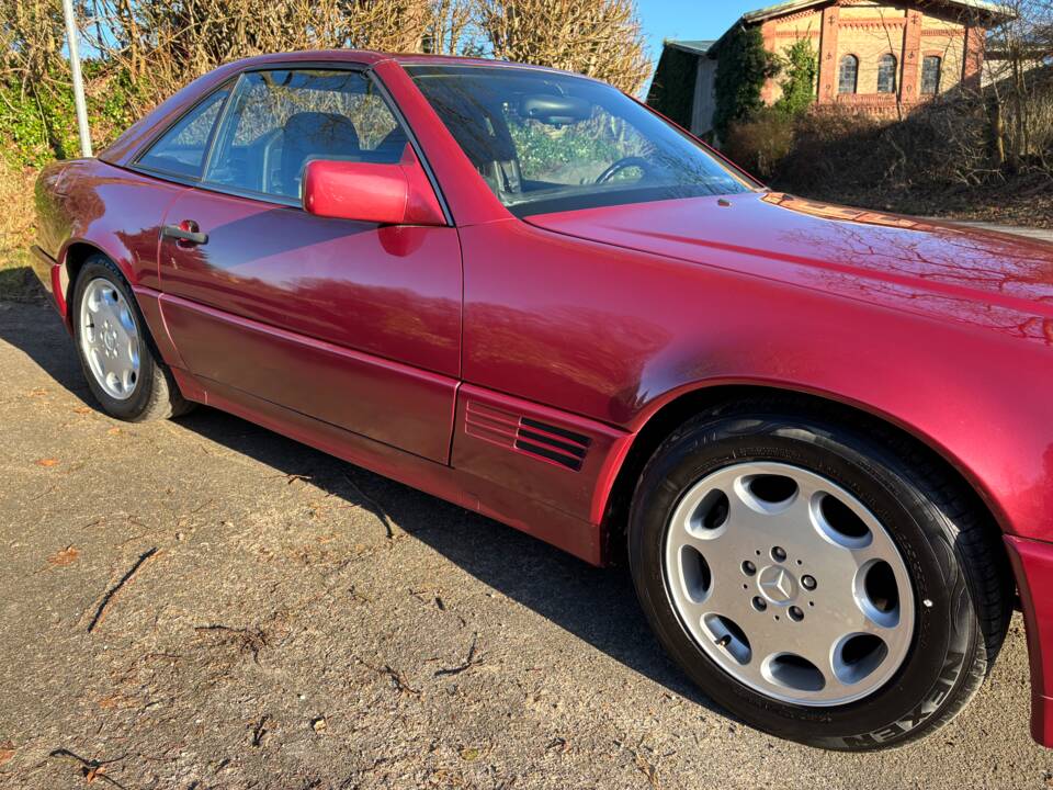Afbeelding 31/64 van Mercedes-Benz SL 500 (1996)
