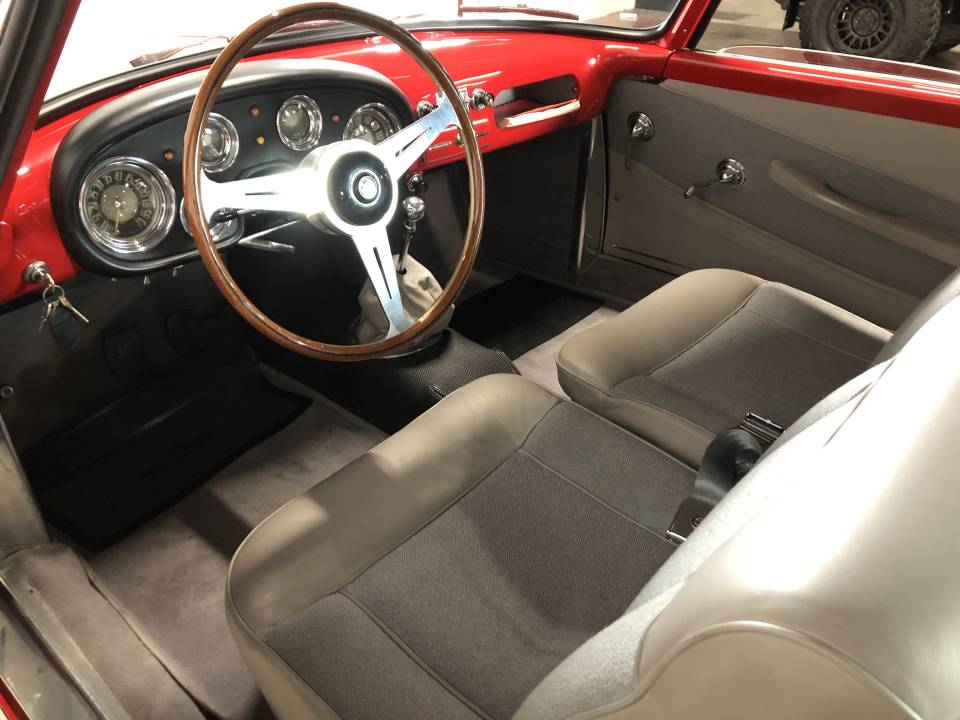 Immagine 16/30 di Alfa Romeo 1900 C Super Sprint (1956)