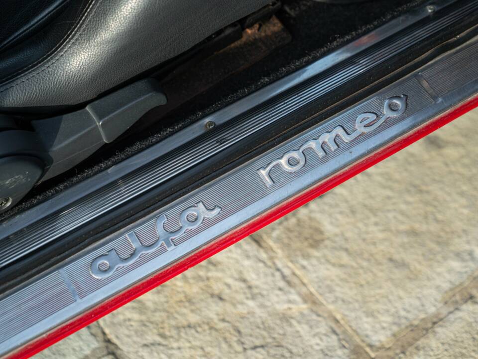 Bild 39/50 von Alfa Romeo 2000 GT Veloce (1973)