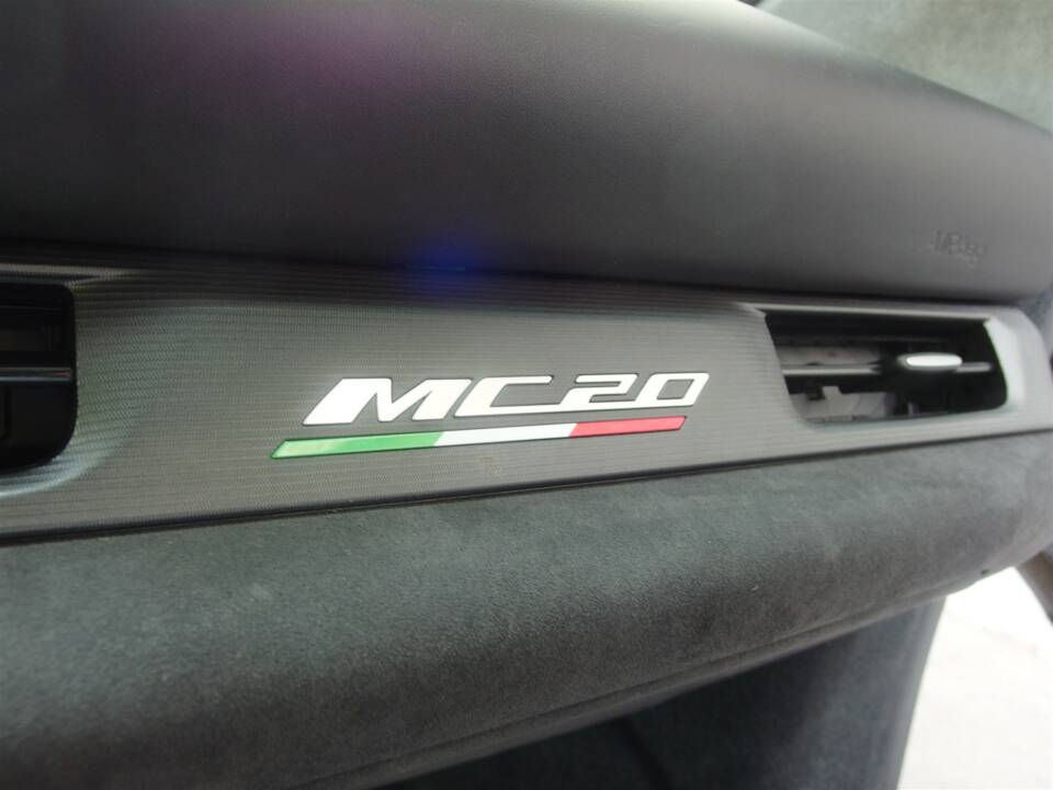Imagen 55/100 de Maserati MC20 (2022)