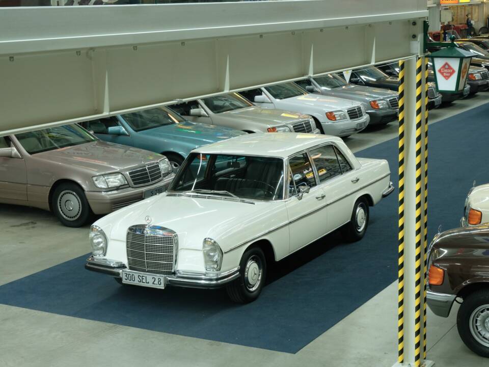 Afbeelding 67/70 van Mercedes-Benz 300 SEL (1968)