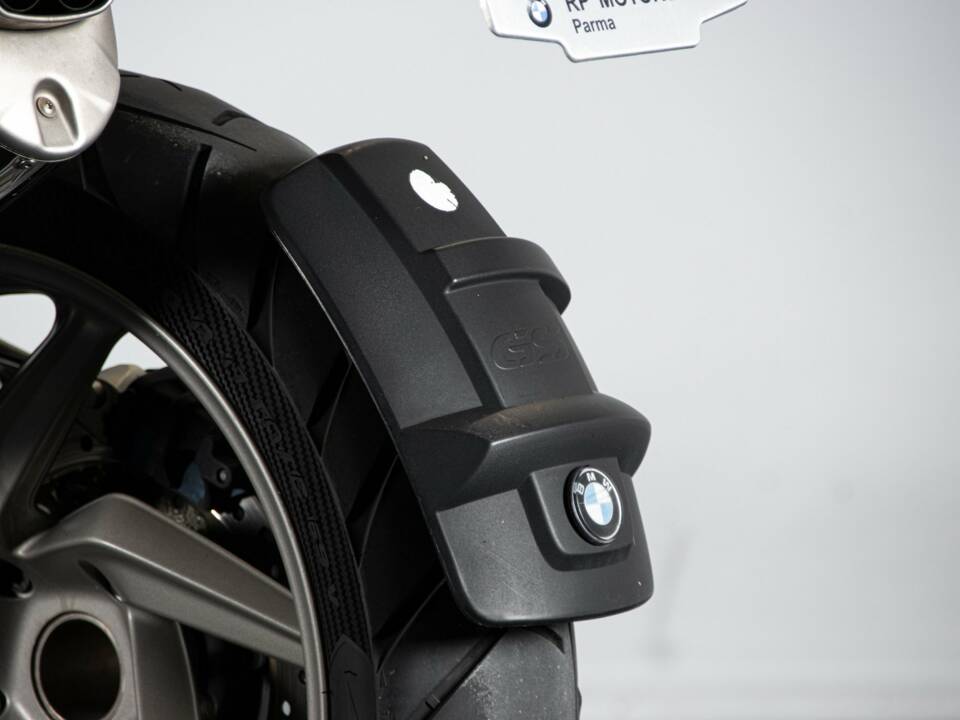 Image 9/50 of BMW DUMMY (2010)