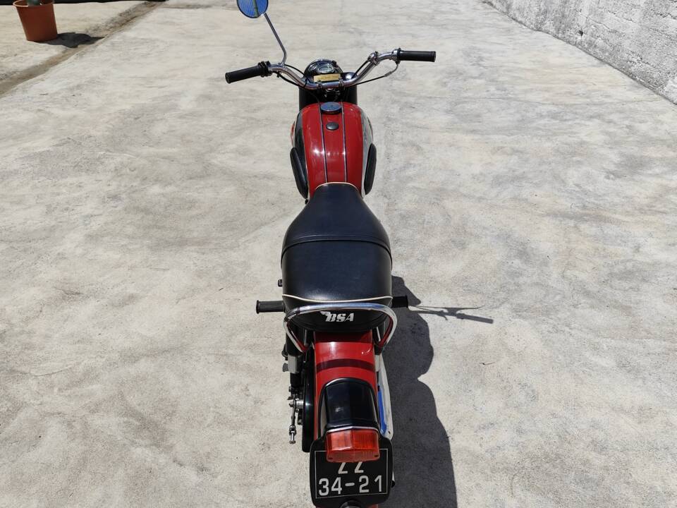 Image 35/51 of BSA B 44 (1966)