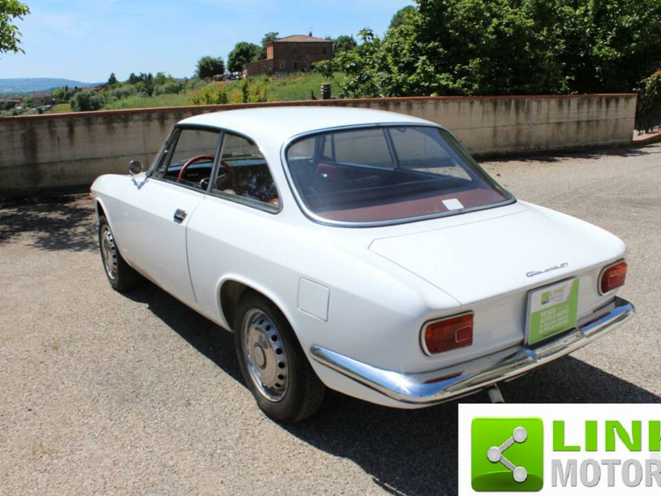 Immagine 7/10 di Alfa Romeo Giulia 1600 Sprint GT (1965)